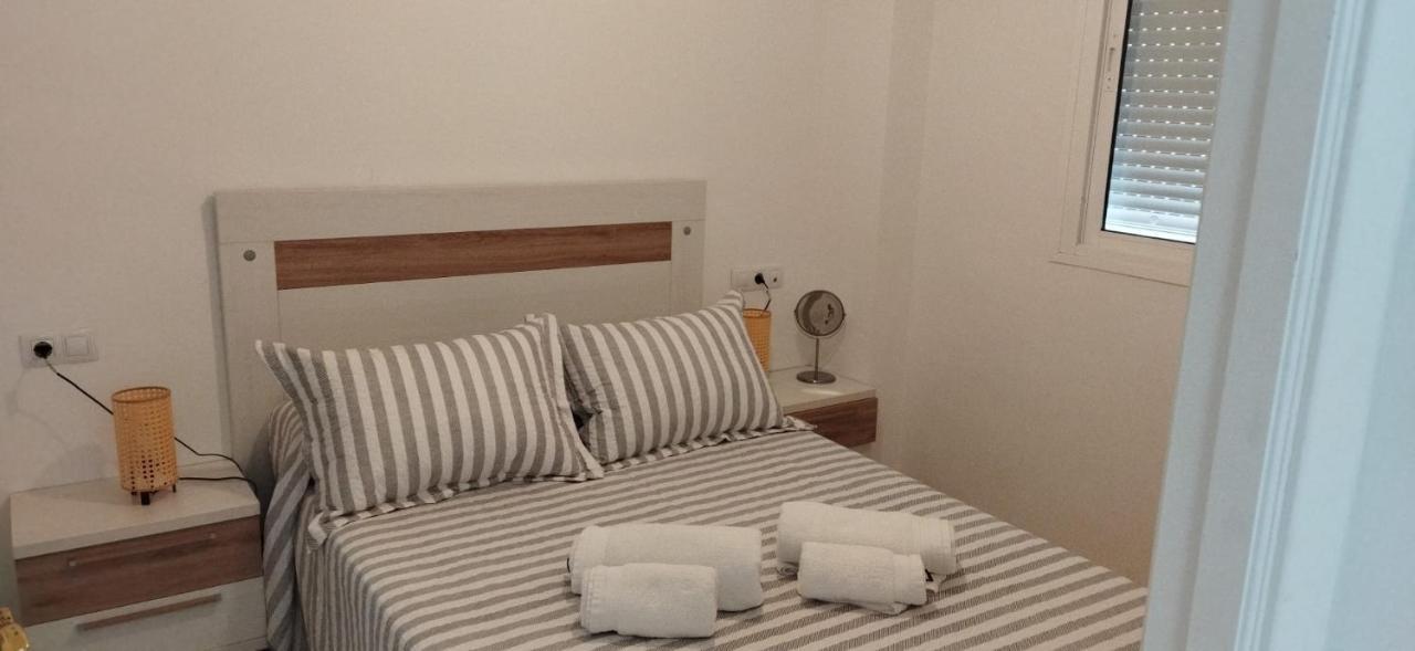 Apartamentos Costa De La Luz Playa روتا المظهر الخارجي الصورة