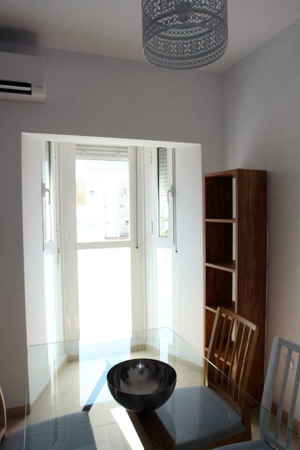Apartamentos Costa De La Luz Playa روتا المظهر الخارجي الصورة