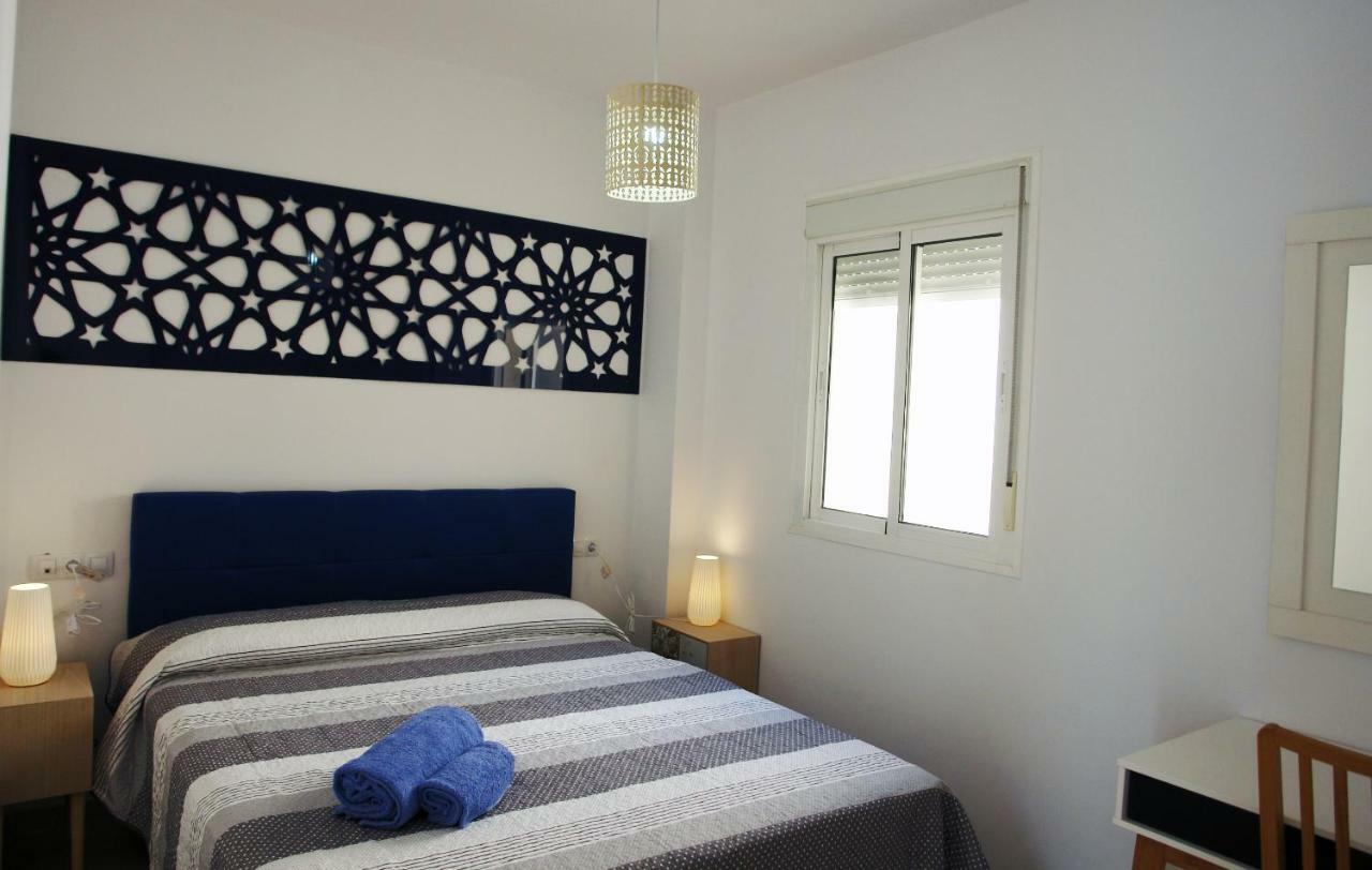Apartamentos Costa De La Luz Playa روتا المظهر الخارجي الصورة